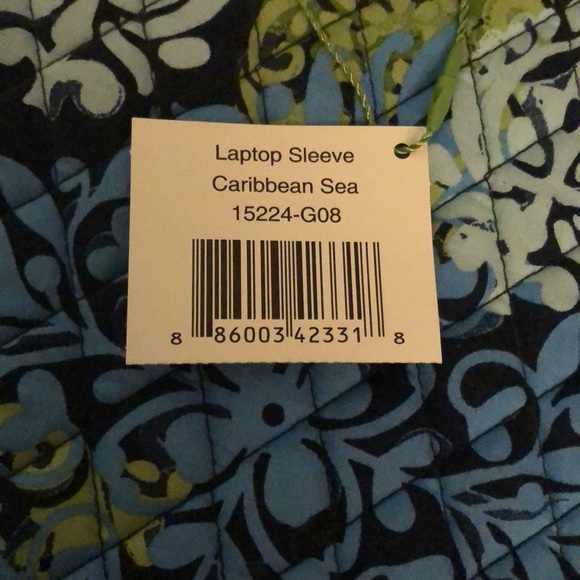 Vera Bradley laptop sleeve - Picture 5 of 5